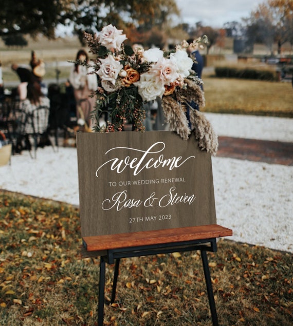 Rustic Style Welcome Signs