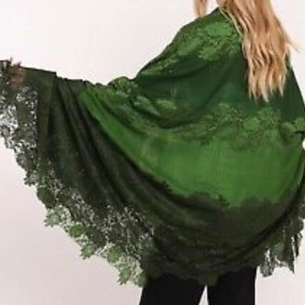 matching shawl for green dress