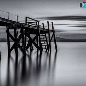 Holywood County Down, Kinnegar Pier, Belfast Prints, Irlanda del Nord, Irlanda Fotografia, Belfast Lough, Bianco e nero, Pier Wall Art