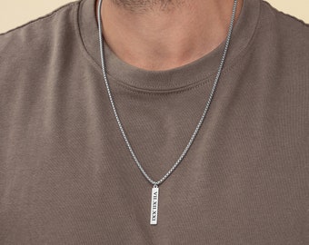 Collar con colgante de barra personalizado para hombre, collar de plata personalizado para hombre, collar con números romanos, regalo para el Día del Padre y San Valentín.