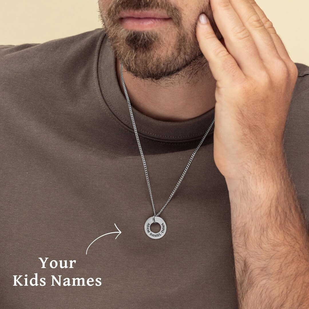 Collana con ciondolo a forma di ala d'angelo cattolico in