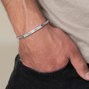 Personaliseer zilveren staafarmband voor heren, gegraveerde initiaal armband, aangepaste herennaamarmbanden, cadeaus voor echtgenoot vriend vriend vader verjaardag