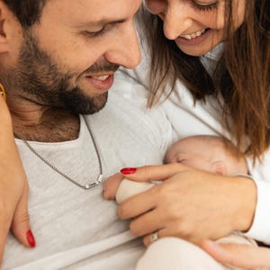 Collar de plata personalizado para hombre, regalo personalizado para papá, joyería grabada para hombre, collar con nombre, collar con fecha, regalo para esposo, regalo de Navidad imagen 6