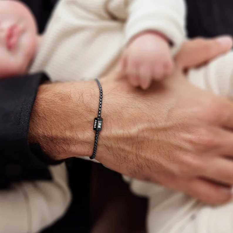 Bracelet papa, bracelet papa personnalisé avec nom d'enfant, bracelet nom de famille, bijoux père, cadeau personnalisé pour papa, cadeau papa d'un enfant image 9