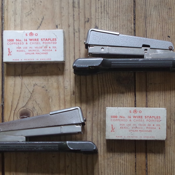 Vintage Stapler with Box of Staples - HMSO - Rapid 41 - Stationery Office - Desk Items - Vintage Stationery