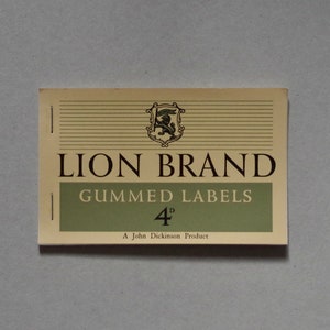 Etiquetas gomadas vintage - livreto de etiquetas - marca Lion - em branco e sem uso - papelaria vintage