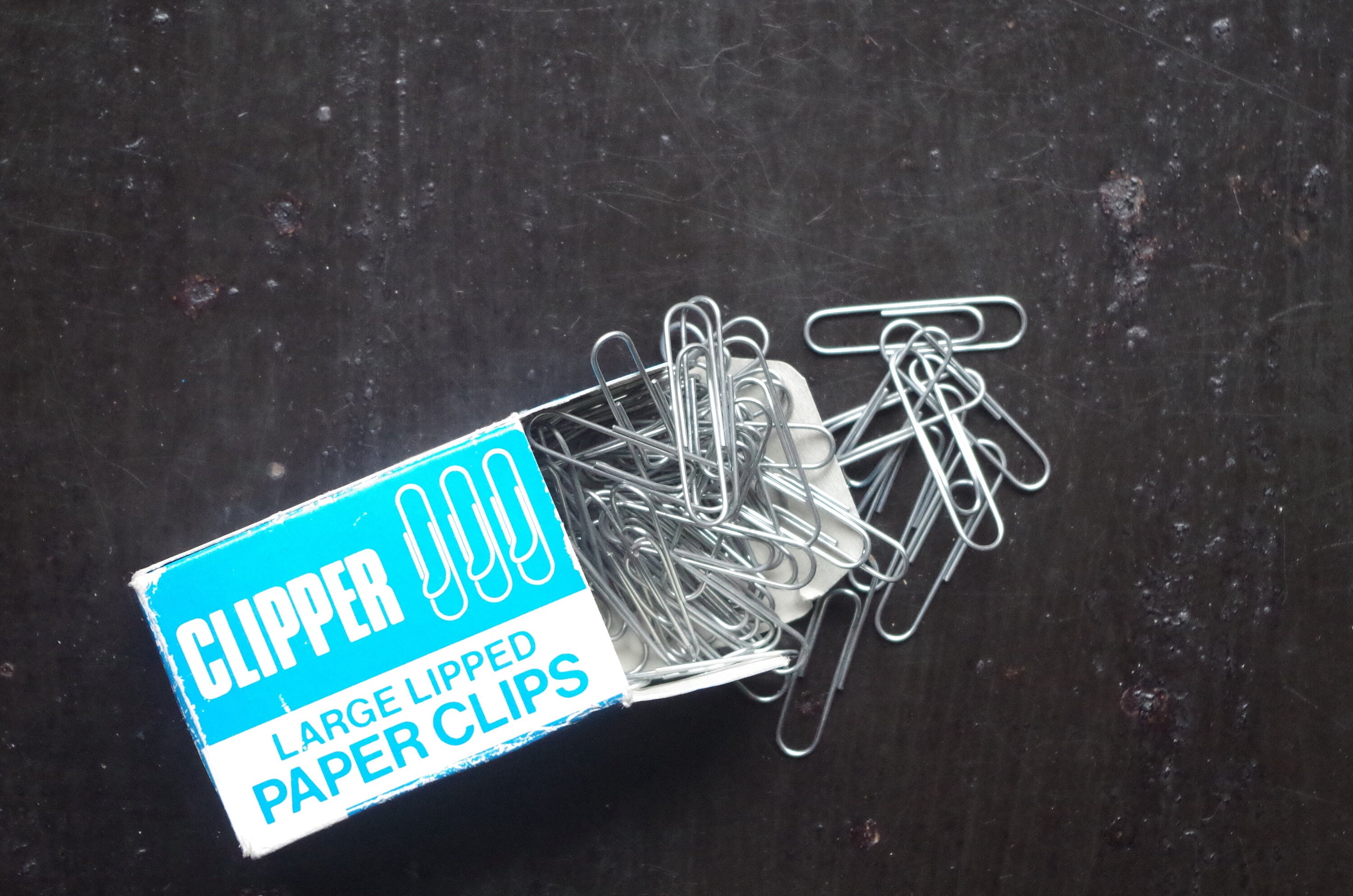 Original Paper Clips _ Who Invented The Paper Clip – QNANCK