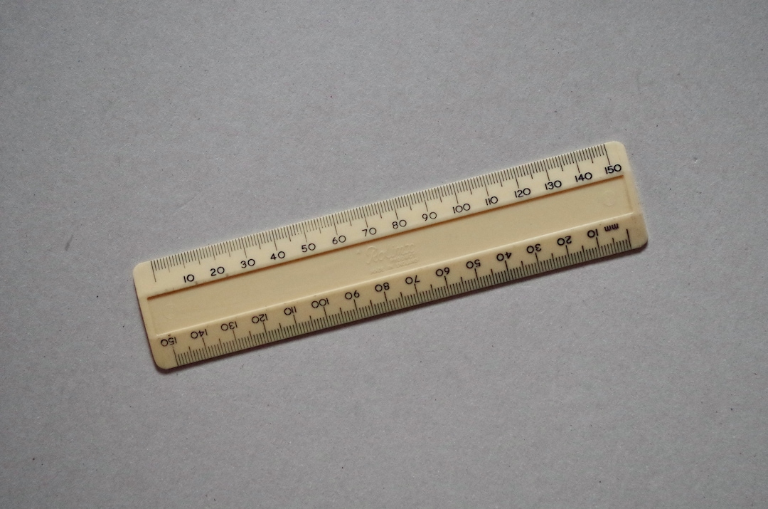 Vintage Ruler - Short Plastic Ruler - 'rolinx' - Centimetres ...