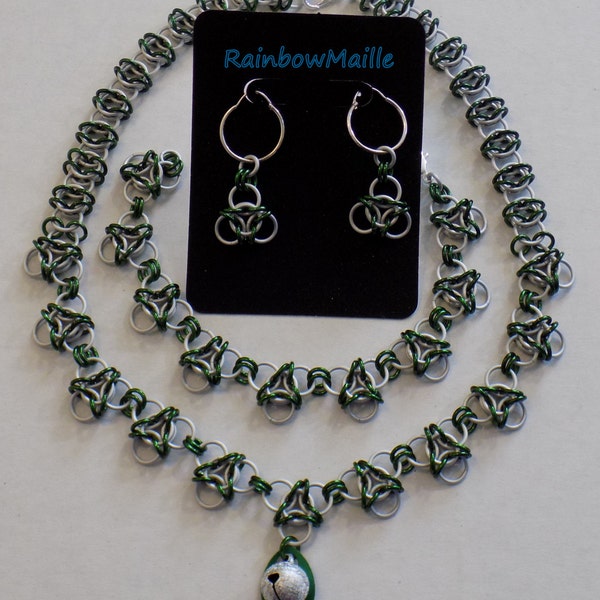 Handmade chainmaille jewelry set, Celtic Aura pattern earrings, bracelet, and necklace in Emerald green and frost by RainbowMaille