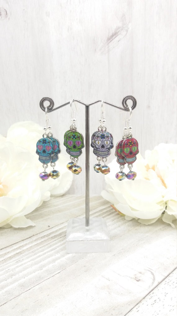 Sugar Skull Earrings , Dia De Los Muertos , Day of the Dead Dangle Earrings