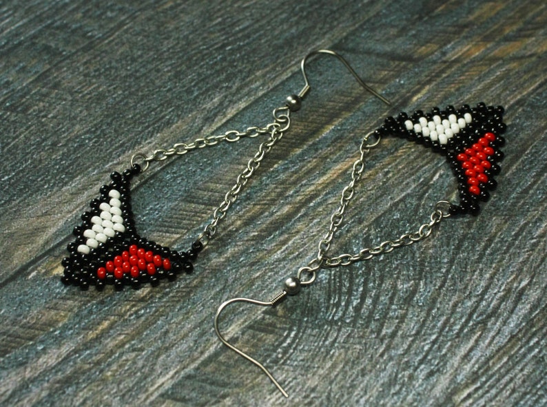 Turquoise triangle earrings Seed bead colorful rainbow dangling earrings Rainbow Turquoise Red earrings Multicolor triangle jewelry earrings