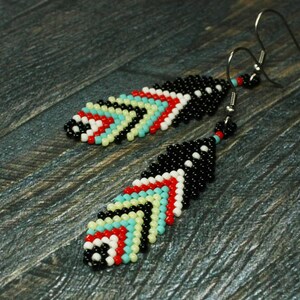 Black feather earrings Seed bead fashion earrings Beaded jewelry Feather jewelry Small tiny feather earrings Dangle beaded hand made earring