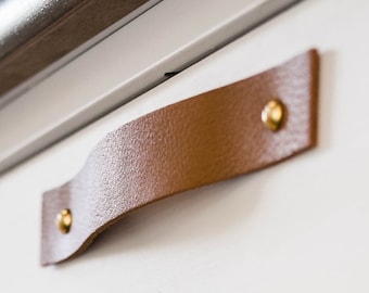 MICROTREND, DIY leather handles and pulls for home decor