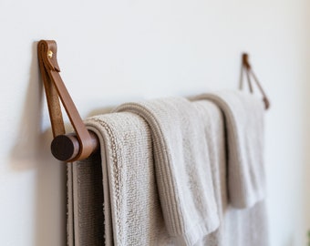 Leather Hanging Towel Holder Kit - brass hand towel rail for bath kitchen & laundry room hanging coffee mug wood rack mop and broom storage