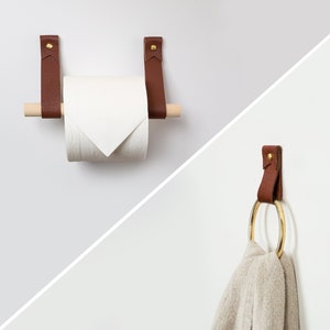 2 Piece Bathroom Hardware Set Leather & Wood Toilet Paper Holder Brass Hand Towel Ring Transitional Style minimal half bath design hygge