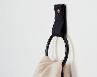 Black Leather Towel Hanger Strap Wall Hanging Towel Holder Bathroom Towel Rack Wall Mount Leather Towel Ring Towel Hook