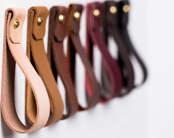 leather wall hanging strap | wall hook| hanging storage | home decor | leather strap hanger | towel holder | leather home accessories