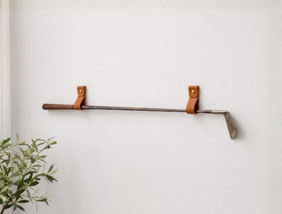 Vintage Golf Club Wall Display, Leather Club Holder, Golf Room Decor