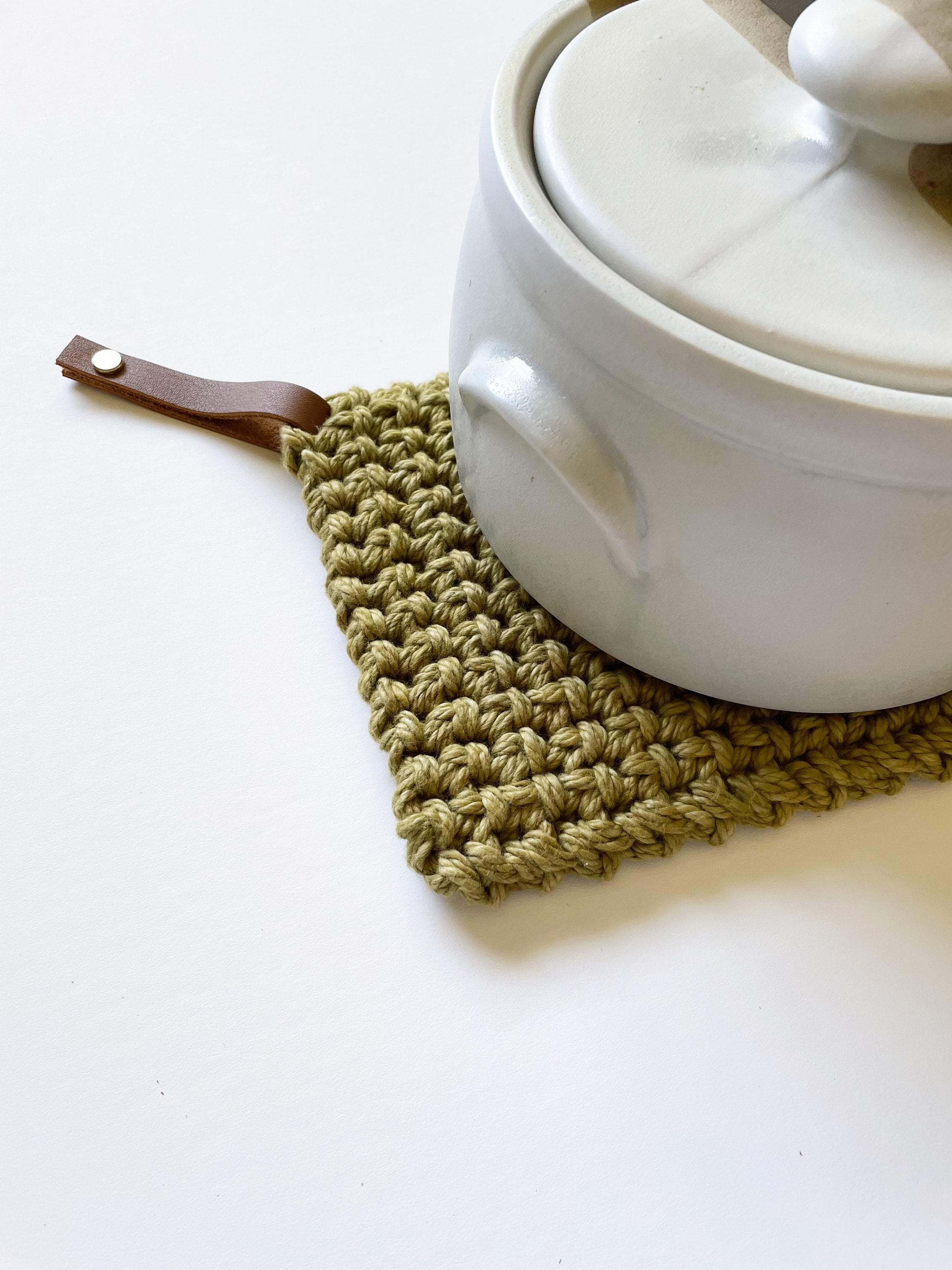 Leather Handled Crochet Pot Holder (Set of 3)