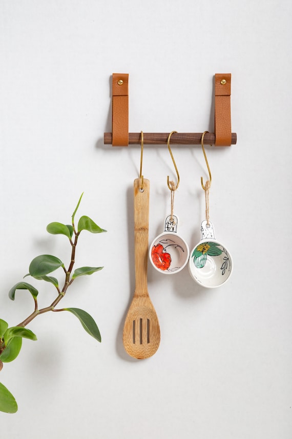 Hanging Storage Kit Kitchen Pot Rack Rod Hooks for Mugs Kitchen Utensil  Rail Organizer Leather & Brass Towel Holder Minimalist Hooks Decor 