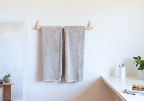 Hanging Hand Towel 