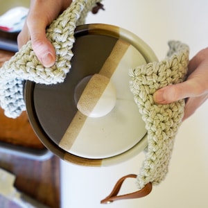 Potholder removable hanging leather strap loop for easy display & storage simple minimal look but is highly functional machine washable