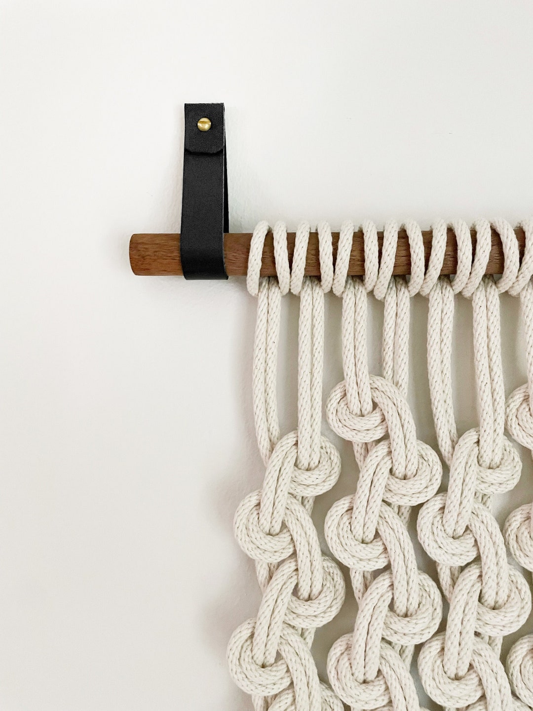 Leather Macramé Art Hanger Wall Strap for Displaying Fiber Arts Hook
