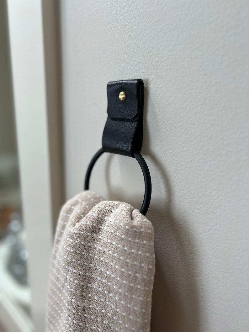 Small Wide Round End Black Towel Ring Modern Hand Towel Hook Wall Hanging Leather Strap Loop Hanger Hand Towel Holder for Bathroom image 1