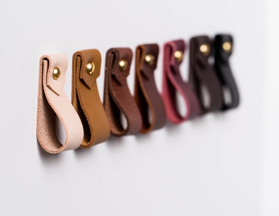 Small minimalist leather strap hanger for bath towel holder leather wall hook strap towel hook bathroom decor brass towel ring nordic home
