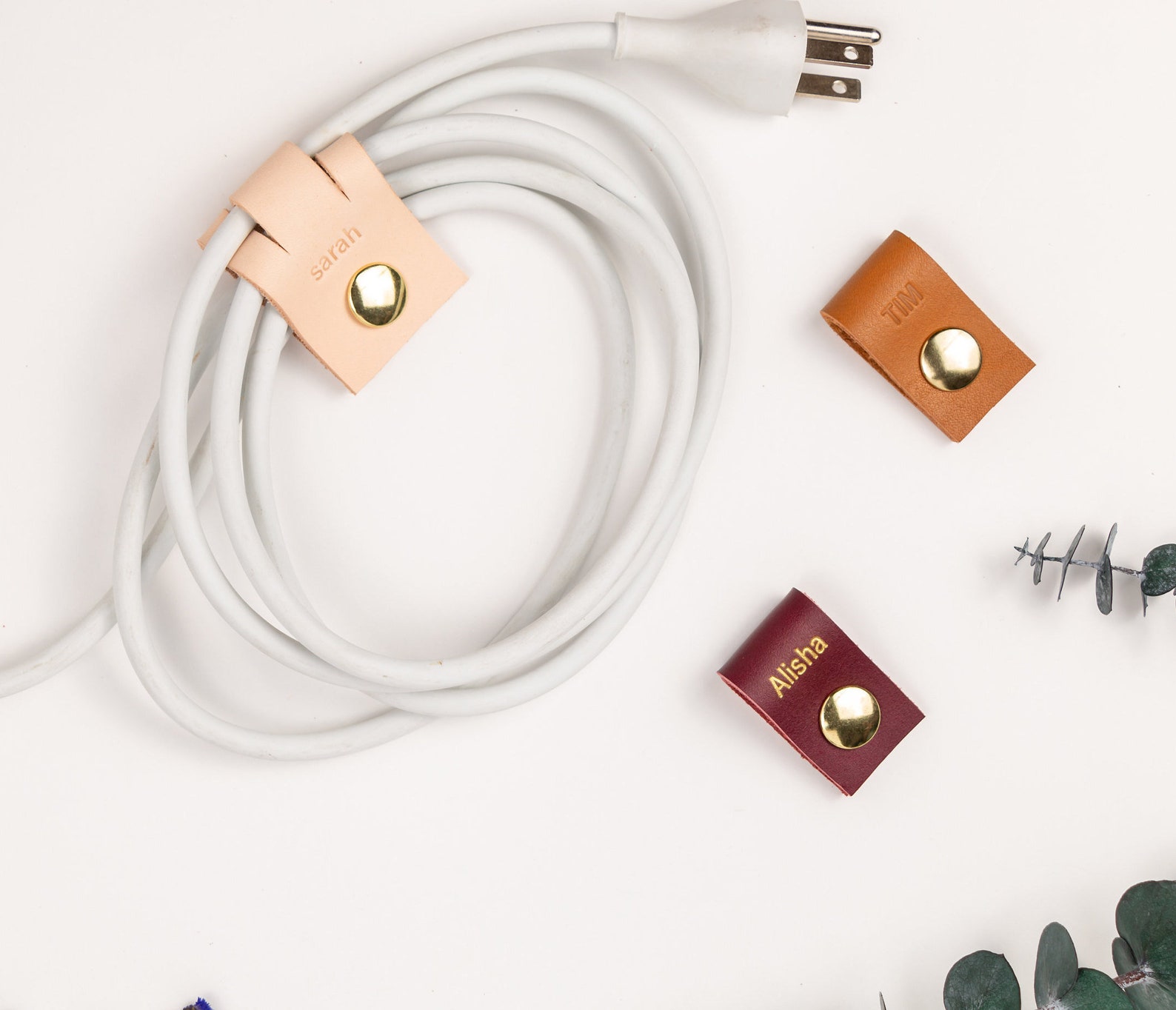 Set of 3 Leather Cord Holders Personalized Earbud Holder 3rd Etsy