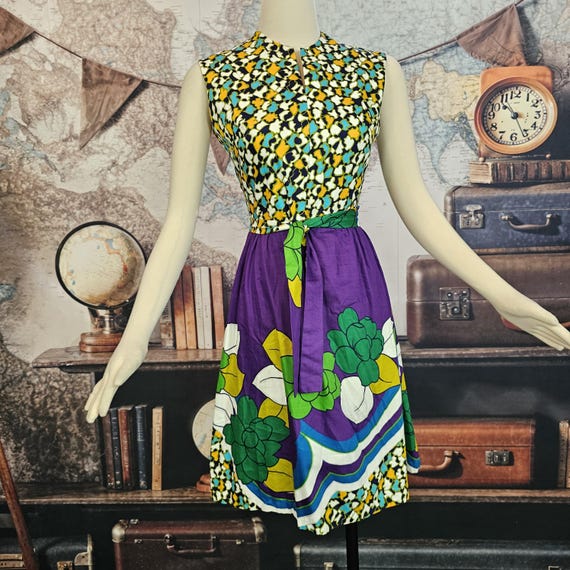 green psychedelic dress Neon Green Pink Psychedelic Trippy Print Sleeveless Knee Length Dress –  GearFrost main image 0