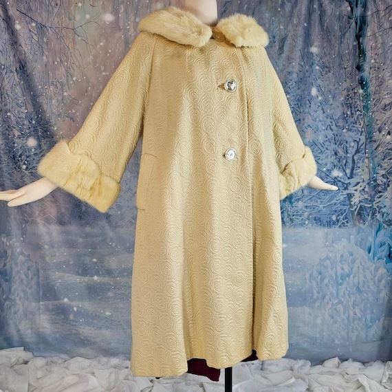 1950s Cream Swing Mink Cuff & Collar Coat Jacket … - image 5
