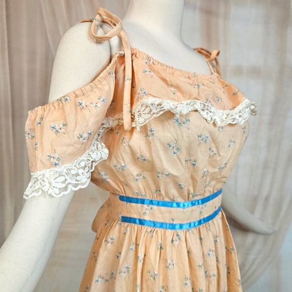 Vintage 1970s Dress Sundress Peach Pink Off the S… - image 6