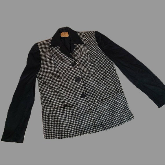 Vintage 1940s houndstooth blazer!