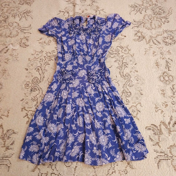 1930s Crepe Floral Dress Blue Ruffle Pocket & Collar As is Depression Era