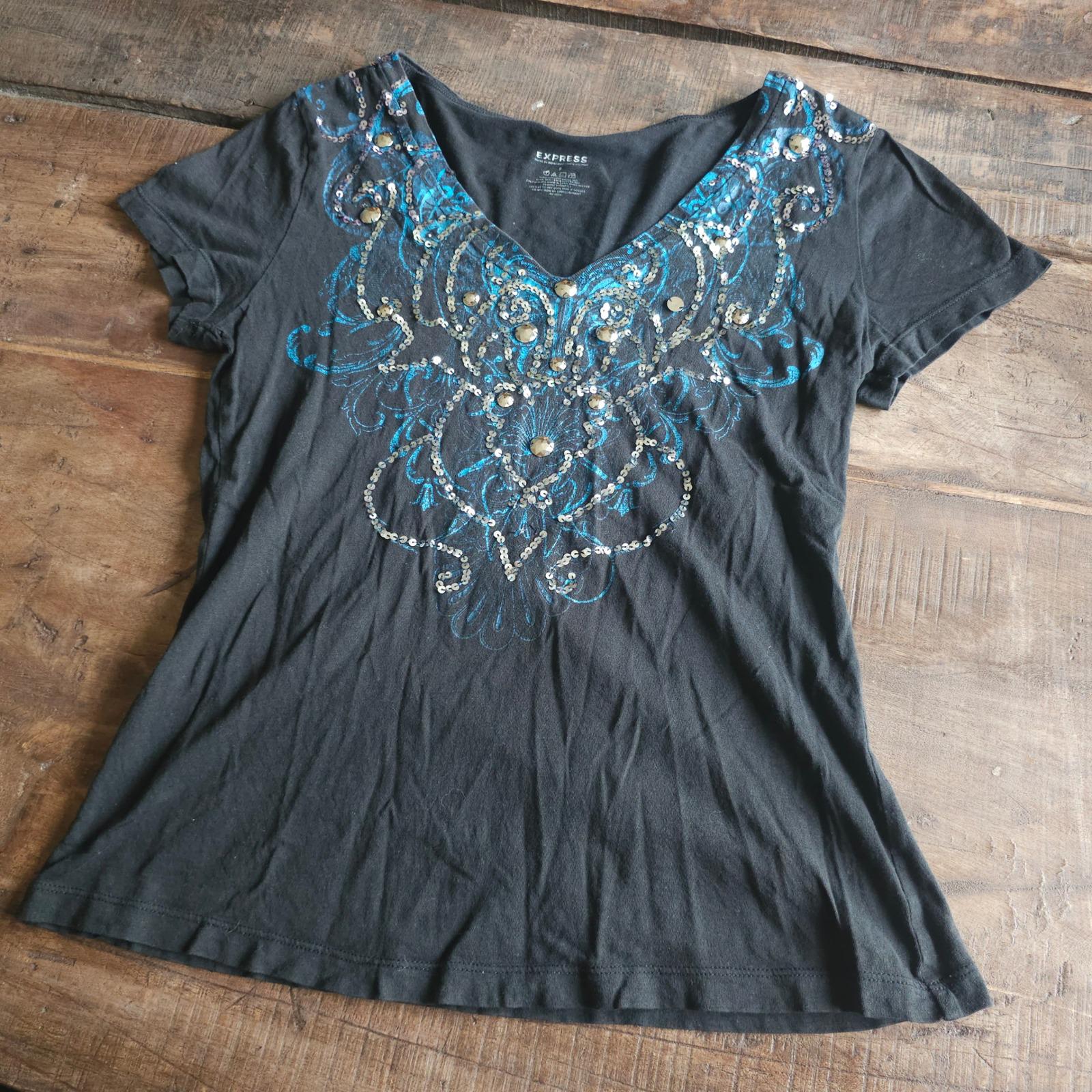 2000s Vneck Shirt - Etsy
