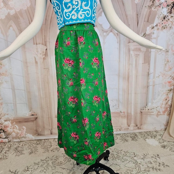 1970s 1960s Kelly Green Rose Floral Detail Maxi Skirt Heavy Bright Green Retro