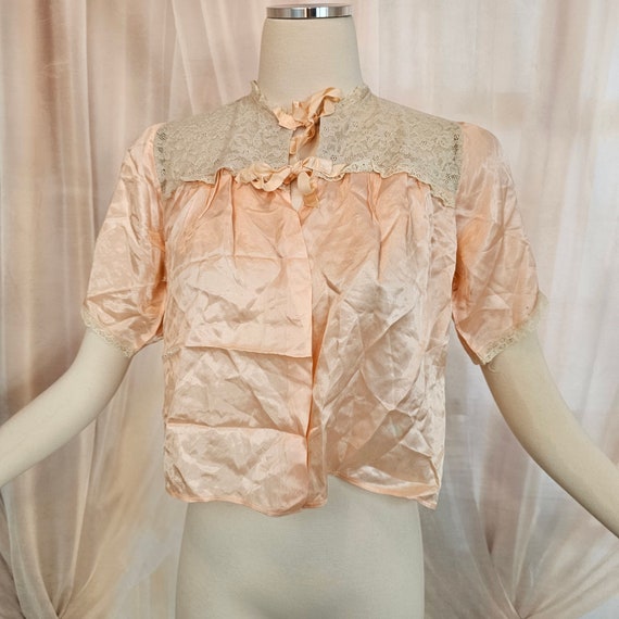 Vintage 1930s Bedjacket Robe Lingerie Peachy Apri… - image 1