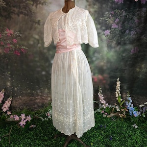 Antique Edwardian 1910s Lawn Lace Dress Gown Pink Silk Belt Embroidery Victorian