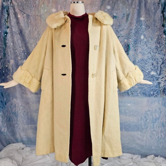 1950s Cream Swing Mink Cuff & Collar Coat Jacket … - image 1