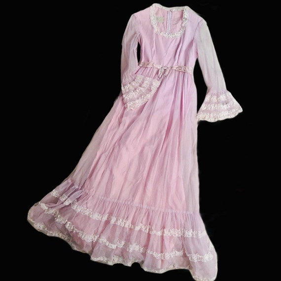 Vintage 1960s 1970s Lorraine lilac prairie dress!