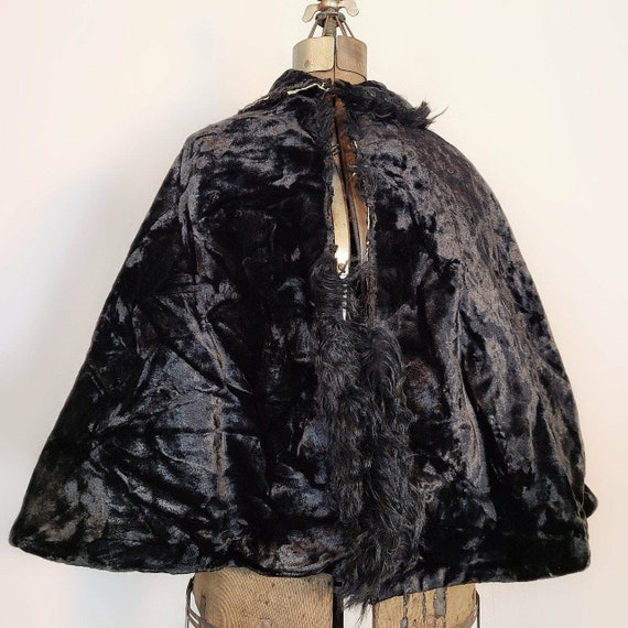 Antique Victorian edwardian fur cape!