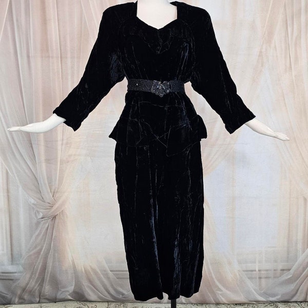 Antique Black Velvet 1930s 1920s Volup Dress Gown Long Sleeve Peplum style As is