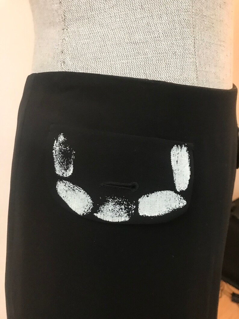 MOSCHINO silk black skirt with white finger print design