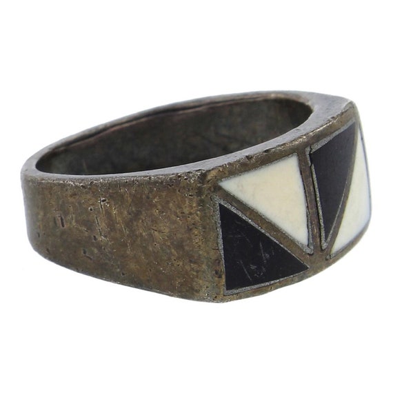 White Howlite and Jet Black Stone Inlay Mens Ring… - image 7