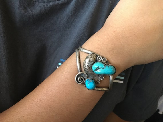 Rare Blue Diamond Turquoise Vintage Native American Navajo Sterling Silver Bracelet Old Cuff Rare Blue Diamond Turquoise Vintage Native American Navajo Sterling Silver Bracelet Old Cuff