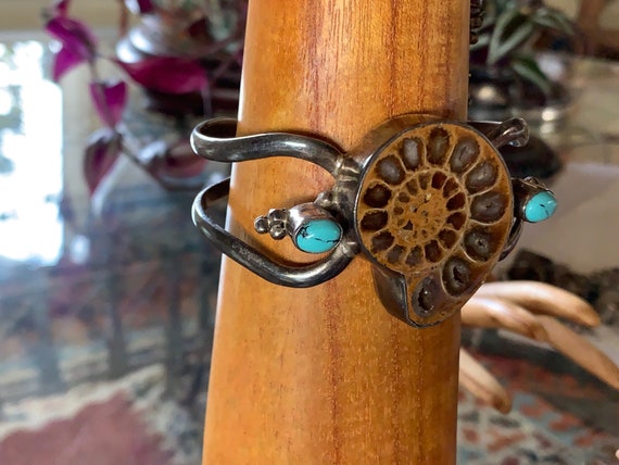 Fossilized Nautilus Cuff: Sterling Silver Turquoi… - image 5