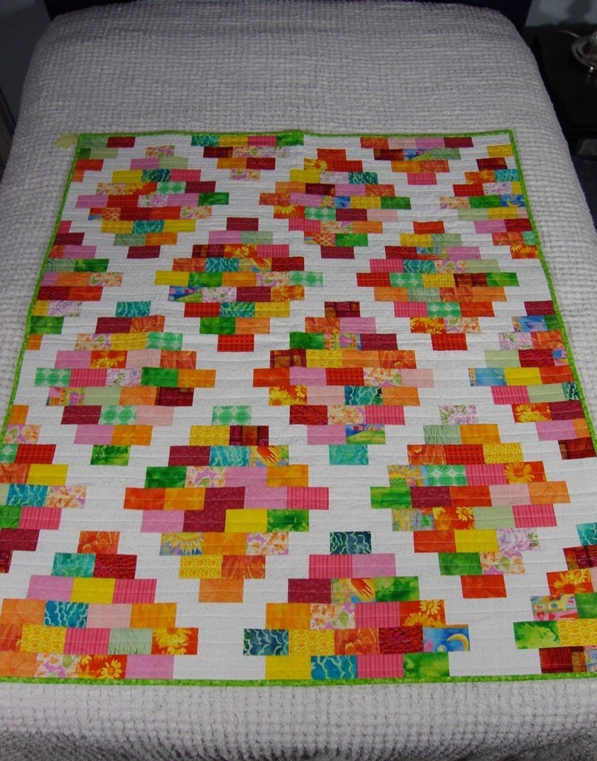 Colorful Quilt Throw Quilt Scrappy Quilt Toddler Quilt - Etsy