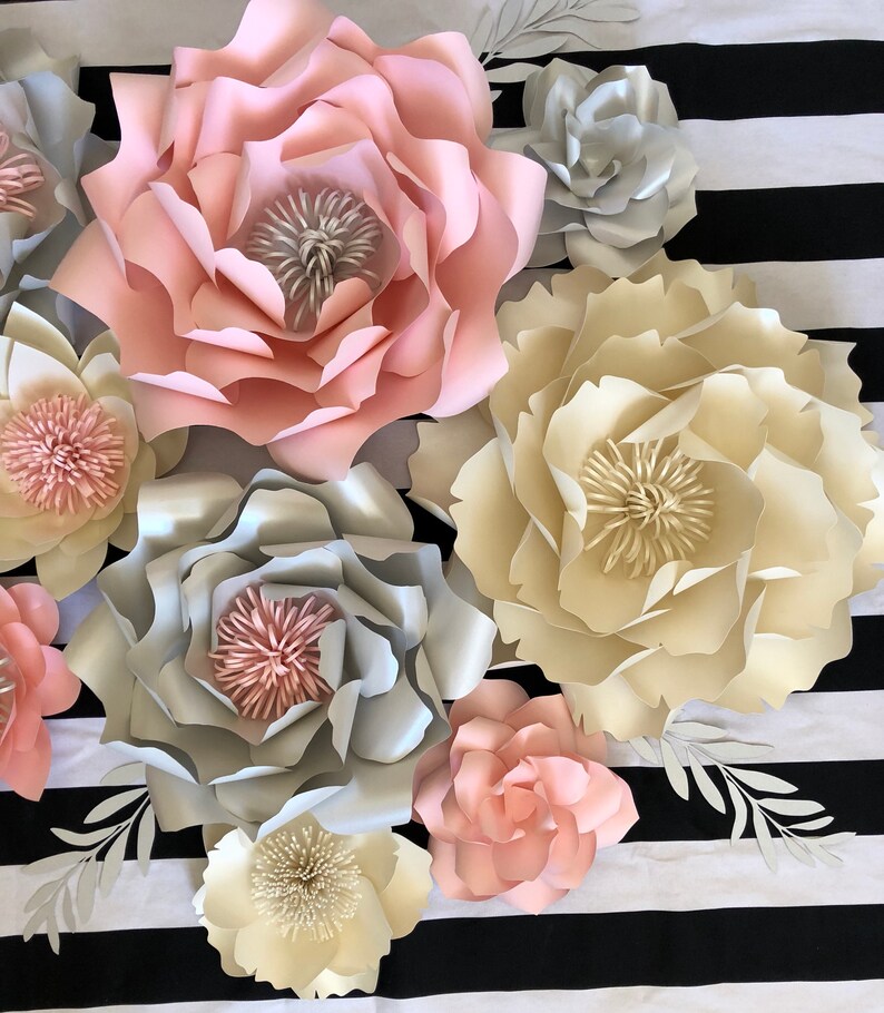Paper flower template Paper flower video tutorial Thingsmadeposh flower tutorial Garden Rose Paper flower tutorial