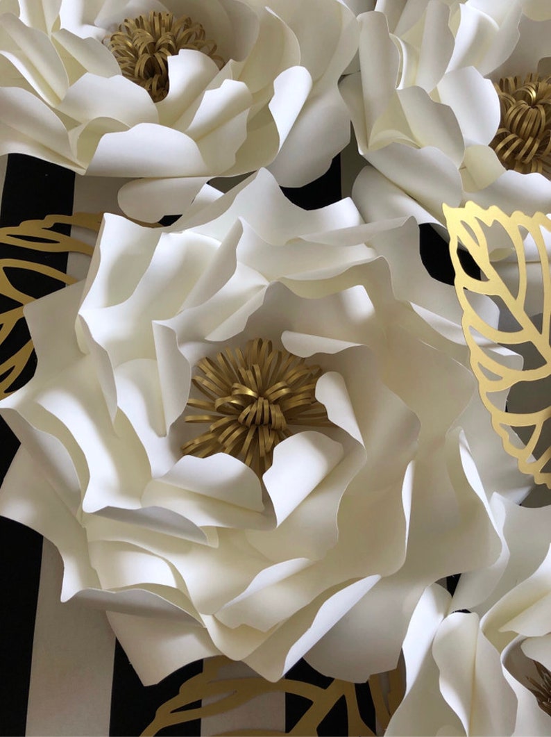 Paper flower template Paper flower video tutorial Thingsmadeposh flower tutorial Garden Rose Paper flower tutorial